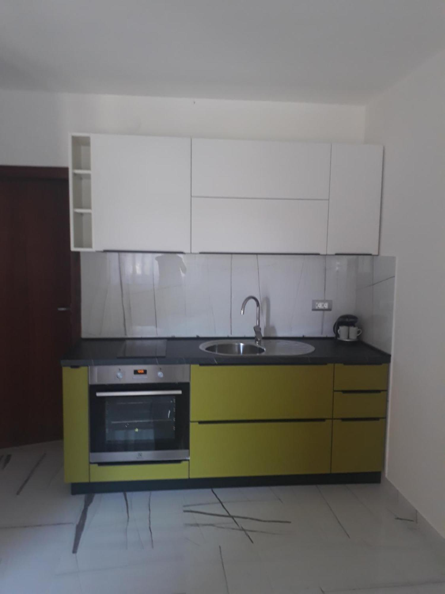 Apartments Nela พูลา ภายนอก รูปภาพ
