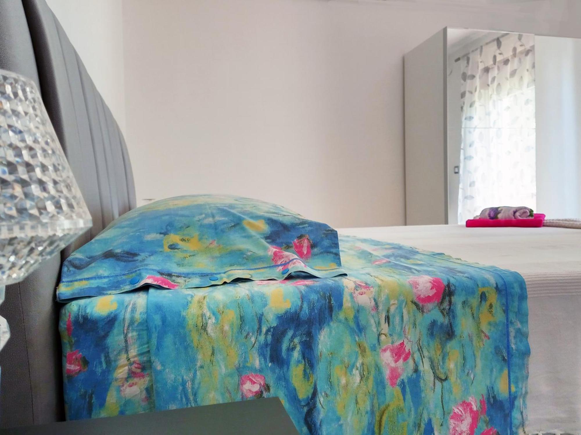 Apartments Nela พูลา ภายนอก รูปภาพ